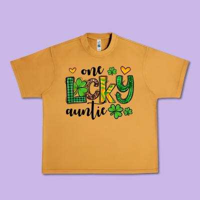 One Lucky Auntie St. Patrick's Urban Heavy Tee Designed By Oliviacreatesart