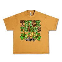 Peanut Butter St. Patrick's Thick thighs lucky vibes Urban Heavy Tee - OliviaCreatesArt