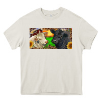 Cream Charolais Bull And Black Angus Bull With Farm Heavy Core Tee - RanaPortraitStore