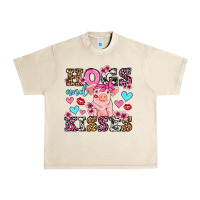 Sandshell hogs and kisses pig  olivia Urban Heavy Tee - OliviaCreatesArt
