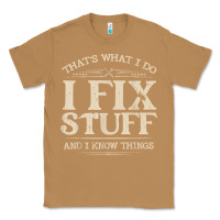 Toasted Coconut that's what i do i fix stuff and i know things funny saying t shirt Classic Tee - maiPhamDesign