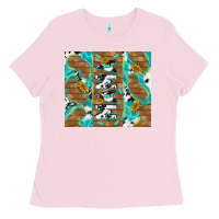 Bubblegum Pink cowhide mama with rustic teal wood Ladies Tee - TumblerDesignByShophia