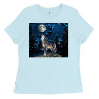 Baby Blue wolf howling at the moon Ladies Tee - TumblerDesignByShophia