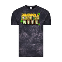 Cloud Black St. Patrick's Somebody's lucky ass wife Vintage Tee - CowGirlArtShop