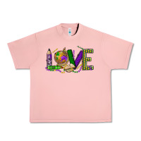 Salmon love teacher mardi gras Urban Heavy Tee - OliviaCreatesArt