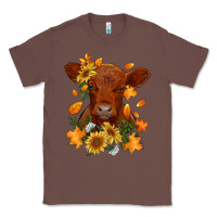 Chestnut fall red angus calf dried leaves and sunflowers Classic Tee - RanaPortraitStore