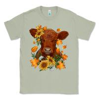 Matcha fall red angus calf dried leaves and sunflowers Classic Tee - RanaPortraitStore