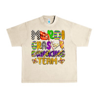 Sandshell mardi gras drinking team with glasses olivia Urban Heavy Tee - OliviaCreatesArt