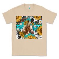 Mushroom cowhide aztec horse Classic Tee - TumblerDesignByShophia