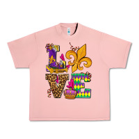 Mardi Gras Love Olivia Urban Heavy Tee | Teevron