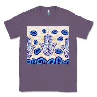 Lavender evil eyes with white wooden pattern Classic Tee - TumblerDesignByShophia