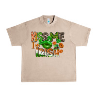 French Oak Kiss me i am irish St. Patrick's Day Urban Heavy Tee - CowGirlArtShop