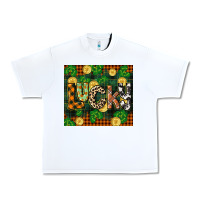 White st patricks day lucky clover and coins Urban Heavy Tee - CowGirlArtShop
