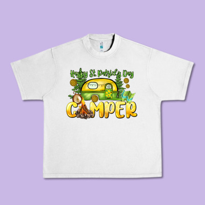 Happy St. Patrick's Day Camper Urban Heavy Tee Designed By Howdyjamesfarm