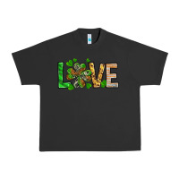 Pigment Black St. Patrick's Love luck with clover Urban Heavy Tee - HowdyJamesFarm