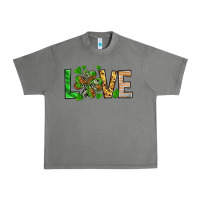 Tornado St. Patrick's Love luck with clover Urban Heavy Tee - HowdyJamesFarm