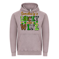 Vintage Zinc St. Patrick's Somebody’s lucky ass wife Vintage Hoodie - OliviaCreatesArt