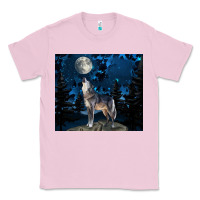 Bubblegum Pink wolf howling at the moon Classic Tee - TumblerDesignByShophia
