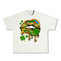 Pistachio St. Patrick's Day lips Urban Heavy Tee - HowdyJamesFarm