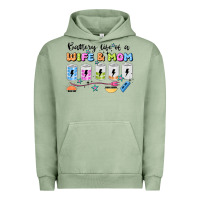 Pigment Oil Green battery life of a wife & mom Urban Hoodie - JahusDesignShop