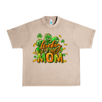 French Oak Lucky Mom  St. Patrick's Day Urban Heavy Tee - CowGirlArtShop