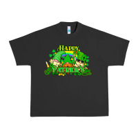 Pigment Black St. Patrick's Day gnomes Urban Heavy Tee - HowdyJamesFarm