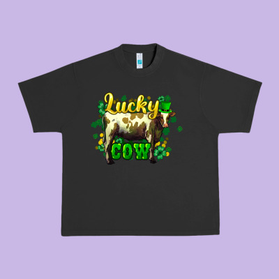 St. Patrick's Day Cow Urban Heavy Tee Designed By Howdyjamesfarm