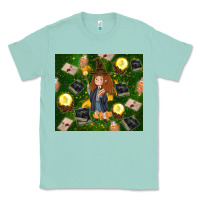 Seafoam wizard girl with magic Classic Tee - TumblerDesignByShophia