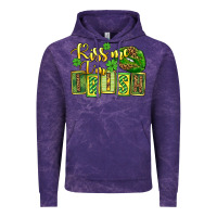 Cloud Purple St. Patrick's Kiss me i am irish Vintage Hoodie - OliviaCreatesArt