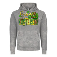 Cloud Rock St. Patrick's Kiss me i am irish Vintage Hoodie - OliviaCreatesArt