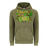 Vintage Olive St. Patrick's Kiss me i am irish Vintage Hoodie - OliviaCreatesArt