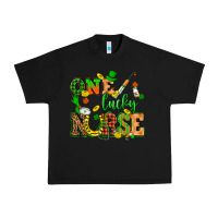 Black St. Patricks Day one lucky nurse Urban Heavy Tee - HowdyJamesFarm