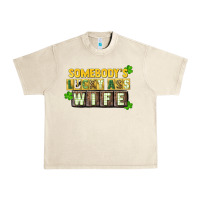 Sandshell St. Patrick's Somebody's lucky ass wife Urban Heavy Tee - CowGirlArtShop