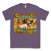 Lavender Fall Coop Animals Classic Tee - Artiststas