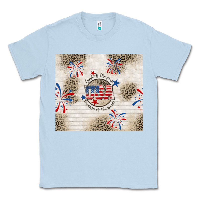Usa Land Of The Free Because Of The Brave Classic Tee by TumblerDesignByShophia | Teevron