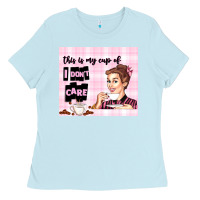 Retro Housewife Ladies Tee | Teevron