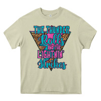 Mossy THE THUNDER ROLLS AND THE LIGHTNIN’ STRİKES Heavy Core Tee - JahusDesignShop