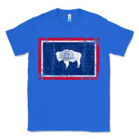 True Royal State of Wyoming Flag Fun Vintage Retro Fall Hiking Classic Tee - longCreatives