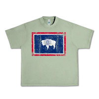 Oil Green State of Wyoming Flag Fun Vintage Retro Fall Hiking Urban Heavy Tee - longCreatives