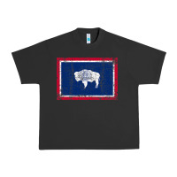 Pigment Black State of Wyoming Flag Fun Vintage Retro Fall Hiking Urban Heavy Tee - longCreatives