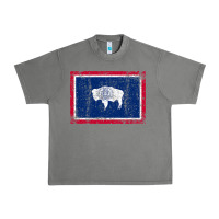 Tornado State of Wyoming Flag Fun Vintage Retro Fall Hiking Urban Heavy Tee - longCreatives