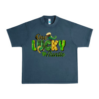 Midnight Navy One Lucky Auntie St. Patrick's Day Urban Heavy Tee - CowGirlArtShop