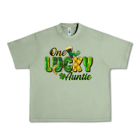 Oil Green One Lucky Auntie St. Patrick's Day Urban Heavy Tee - CowGirlArtShop