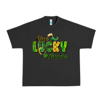 Pigment Black One Lucky Auntie St. Patrick's Day Urban Heavy Tee - CowGirlArtShop