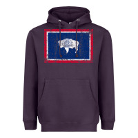 Plum State of Wyoming Flag Fun Vintage Retro Fall Hiking Heavyweight Hoodie - longCreatives