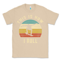 Mushroom Skater - This Is How I Roll Retro Skateboard Gift Classic Tee - longCreatives