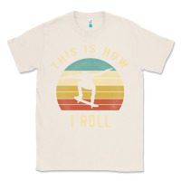 Natural Skater - This Is How I Roll Retro Skateboard Gift Classic Tee - longCreatives