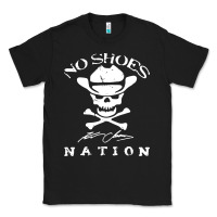 Black kenny chesney, no shoes nation vintage Classic Tee - longCreatives