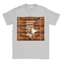 Moon Dust husband daddy gamer hero Classic Tee - TumblerDesignByShophia