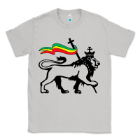 Moon Dust Rasta Lion of Judah Rastafarian Reggae Lion and Christian Classic Tee - longCreatives